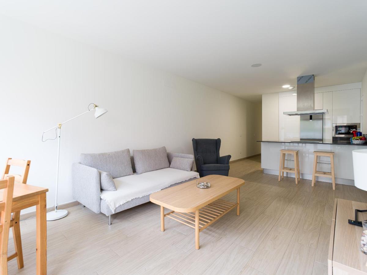 Homeforguest Modern Apartment In Las Canteras With Parking Las Palmas de Gran Canaria Exterior photo